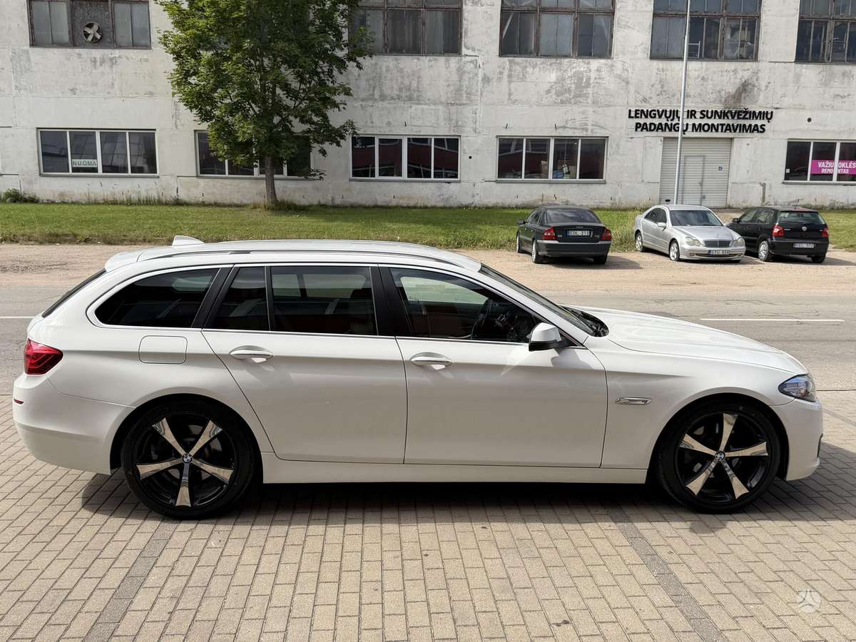 BMW 520, 2.0 l., wagon