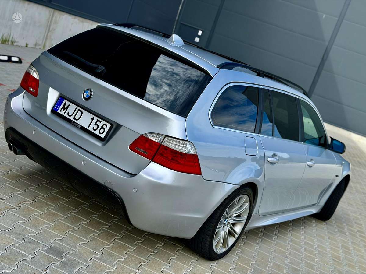 BMW 525, 3.0 l., Универсал