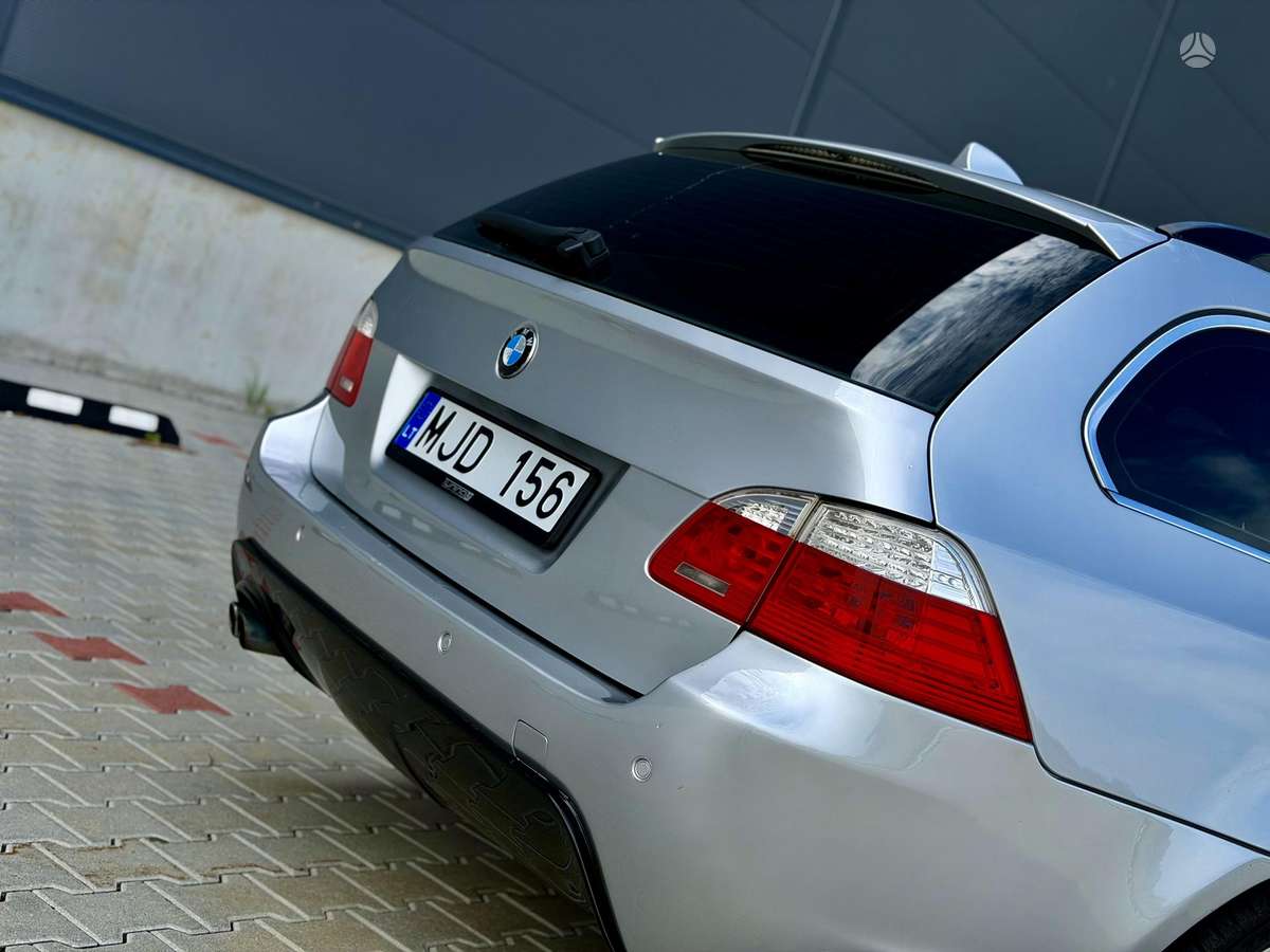 BMW 525, 3.0 l., Универсал