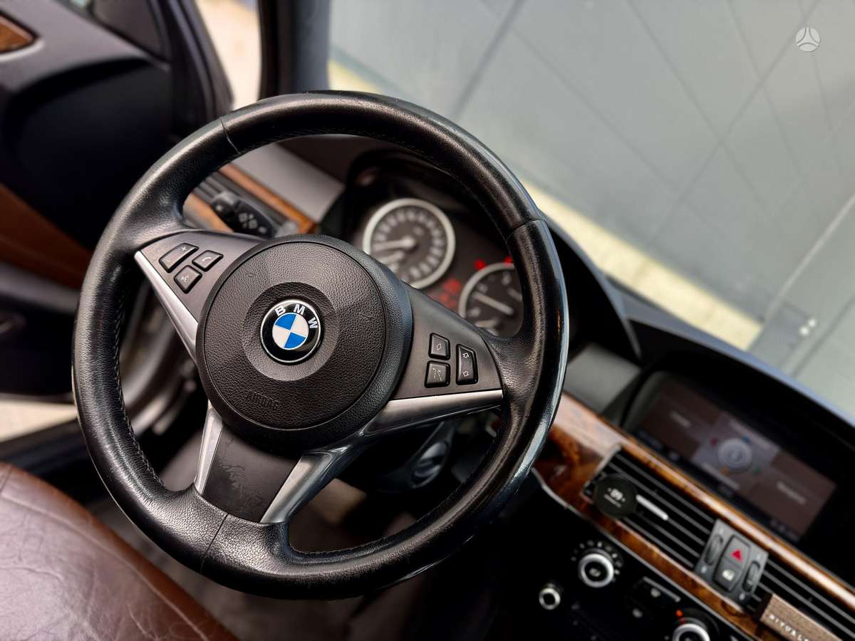 BMW 525, 3.0 l., Универсал