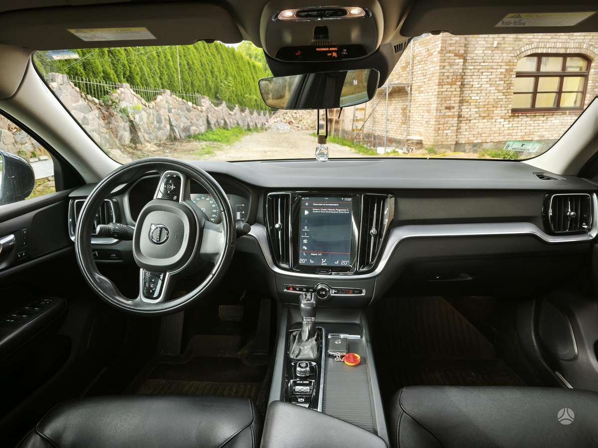 Volvo S60, 2.0 l., Седан