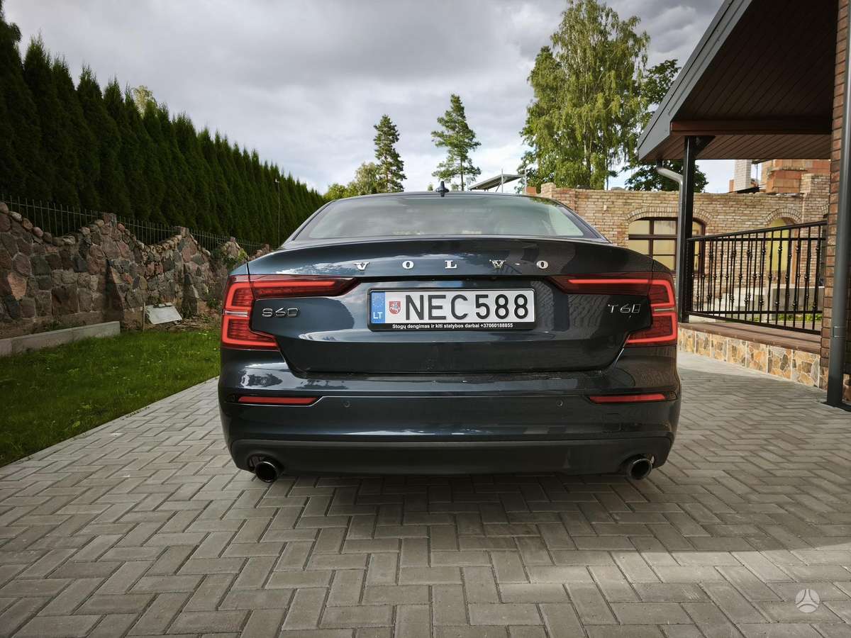 Volvo S60, 2.0 l., Седан