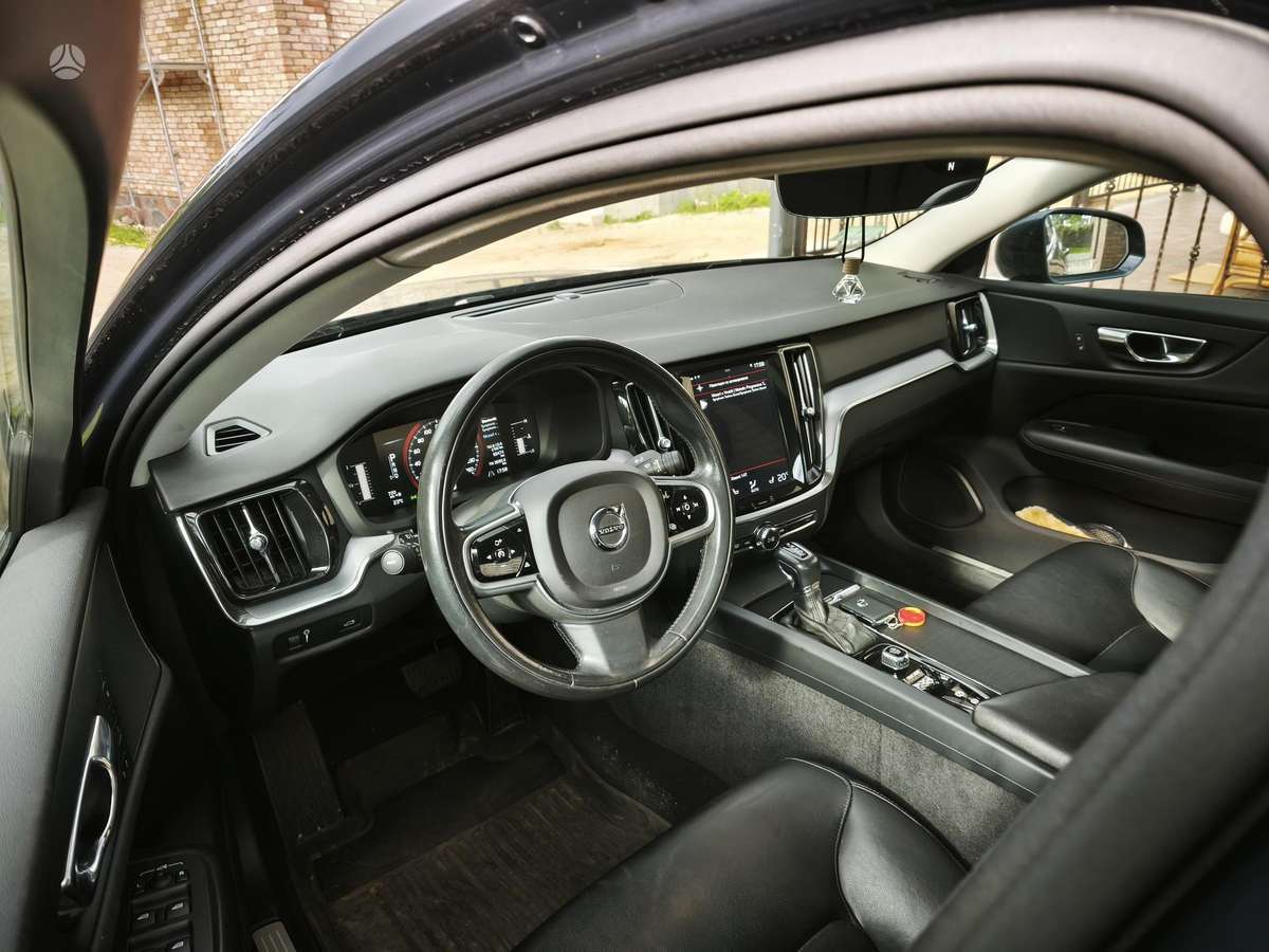 Volvo S60, 2.0 l., Седан