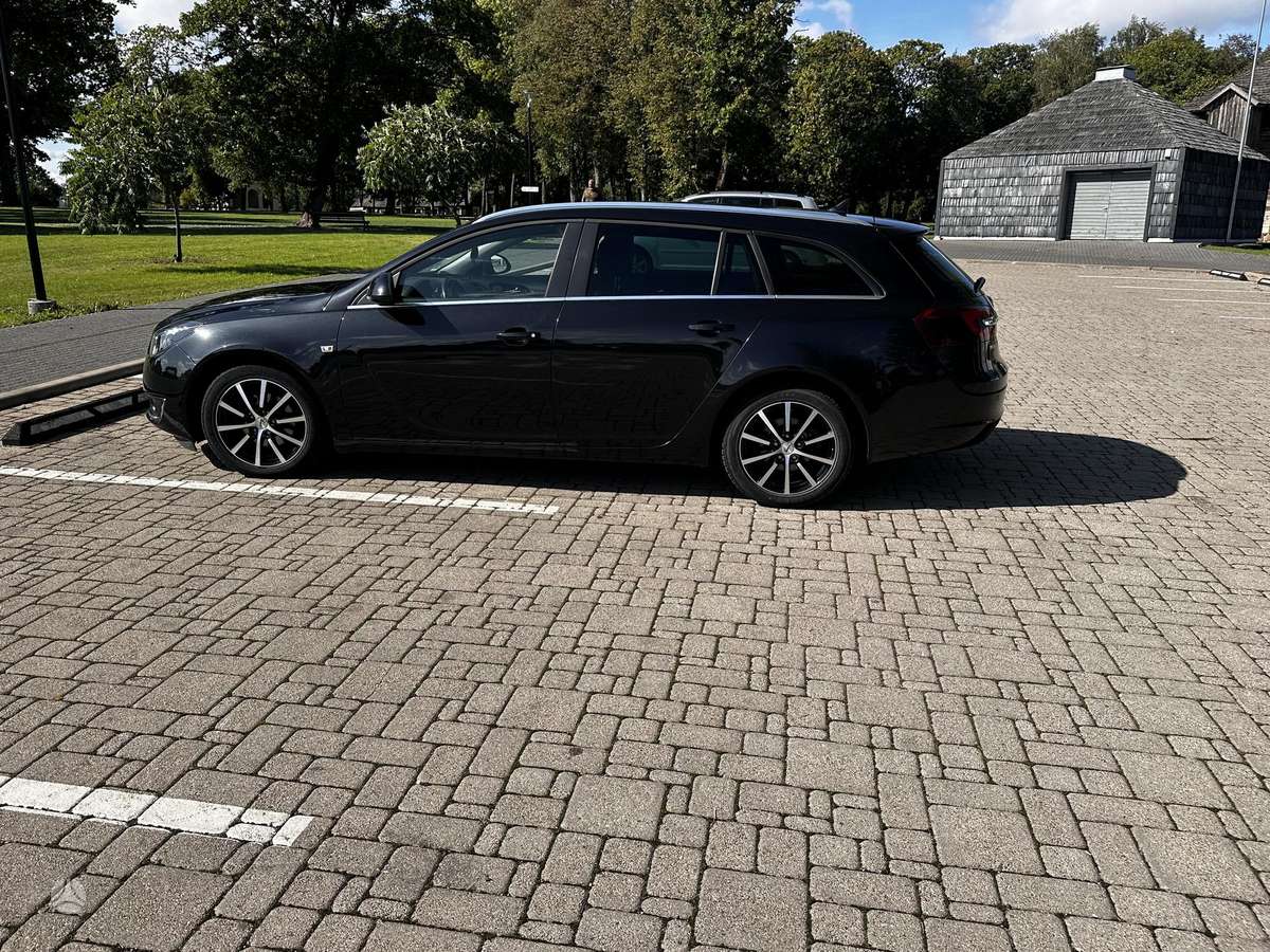 Opel Insignia, 2.0 l., wagon