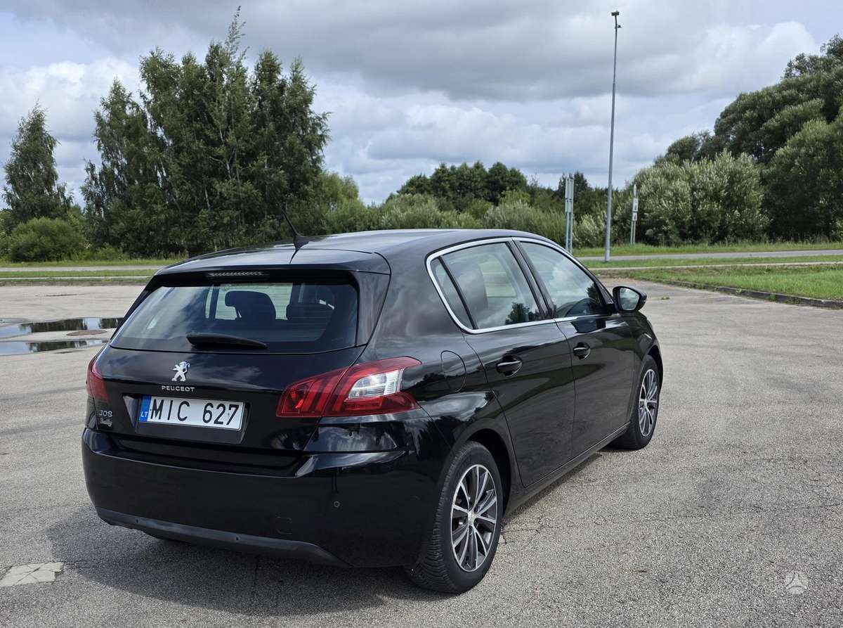 Peugeot 308 - 3