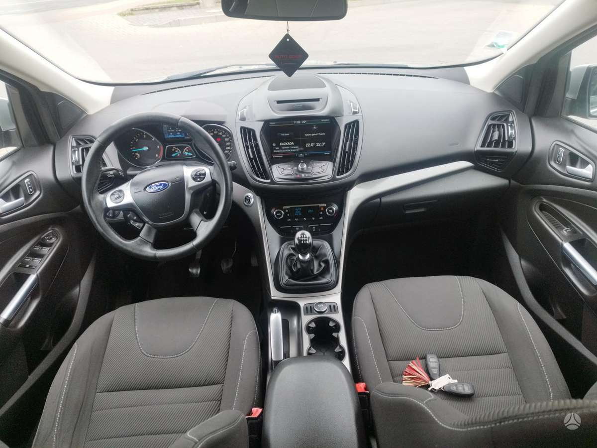 Ford Kuga, 2.0 l., Внедорожник / Кроссовер