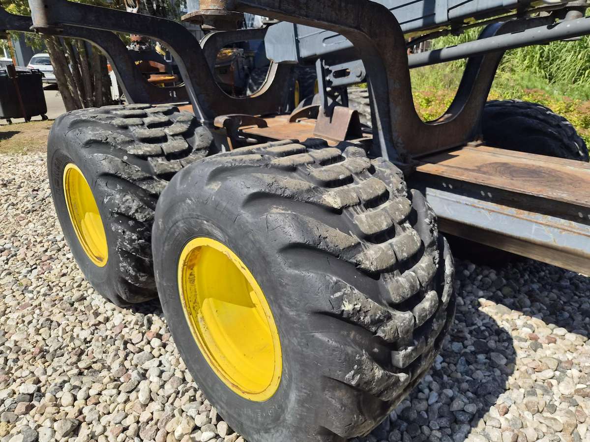John Deere 1510G, форвардеры
