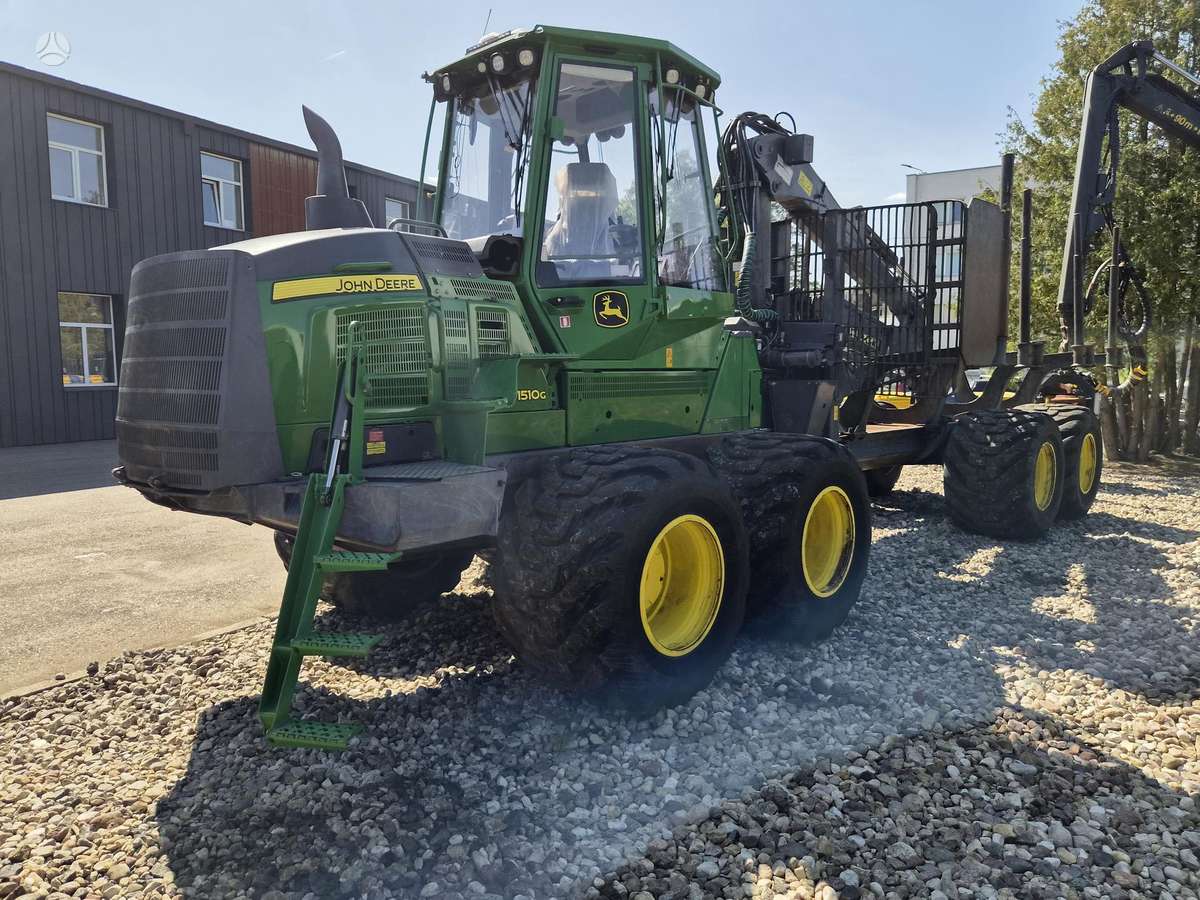 John Deere 1510G, forwarders