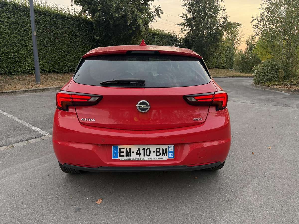 Opel Astra, 1.6 l., Хэтчбек