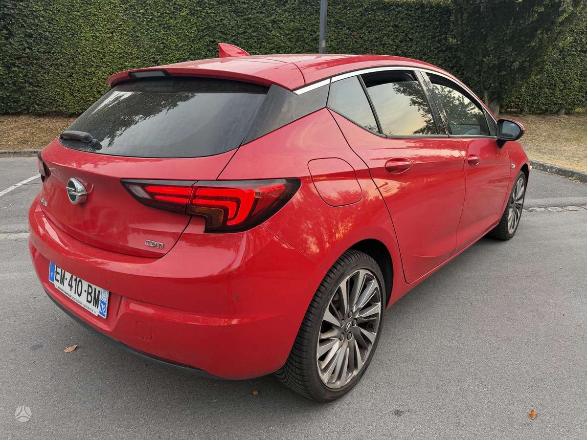 Opel Astra, 1.6 l., Хэтчбек