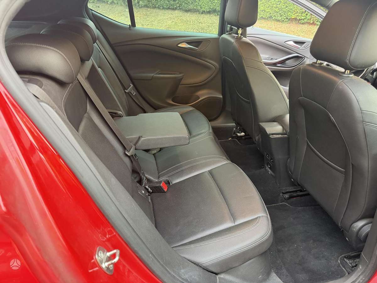 Opel Astra, 1.6 l., Хэтчбек