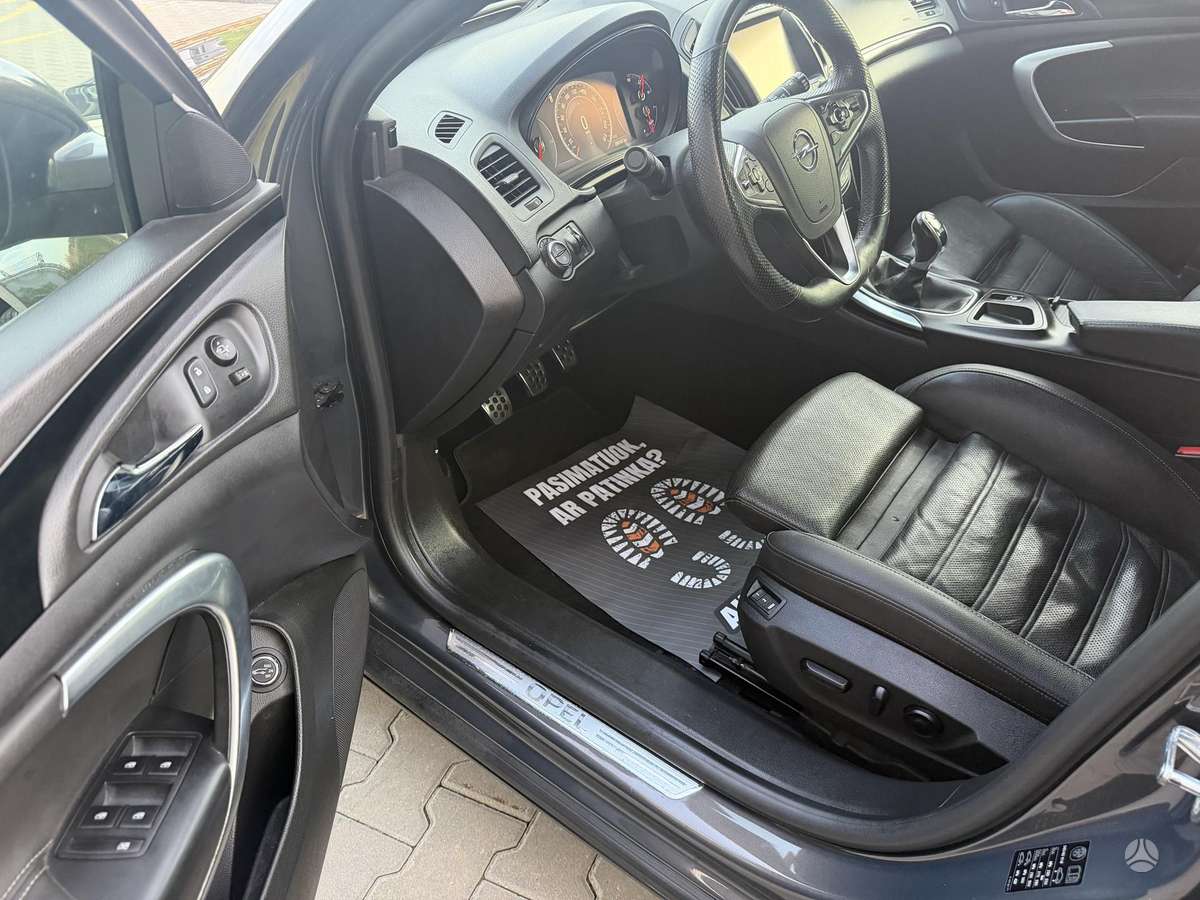 Opel Insignia, 2.0 l., Универсал