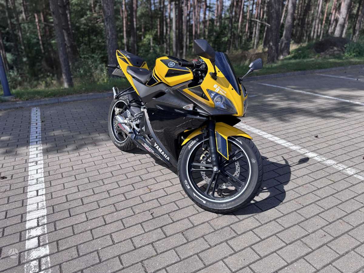 Yamaha YZF 125cc, superbikes