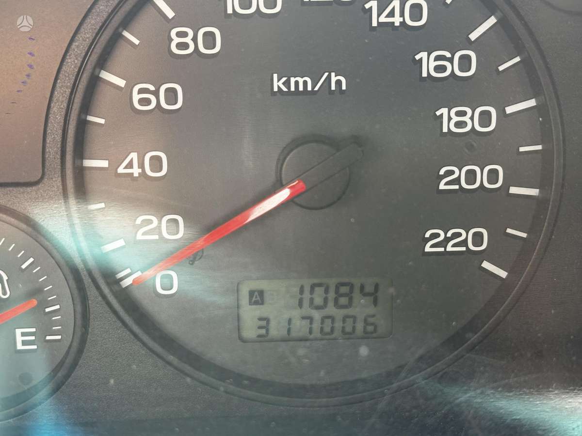 Subaru Forester, 2.0 l., off-road / crossover