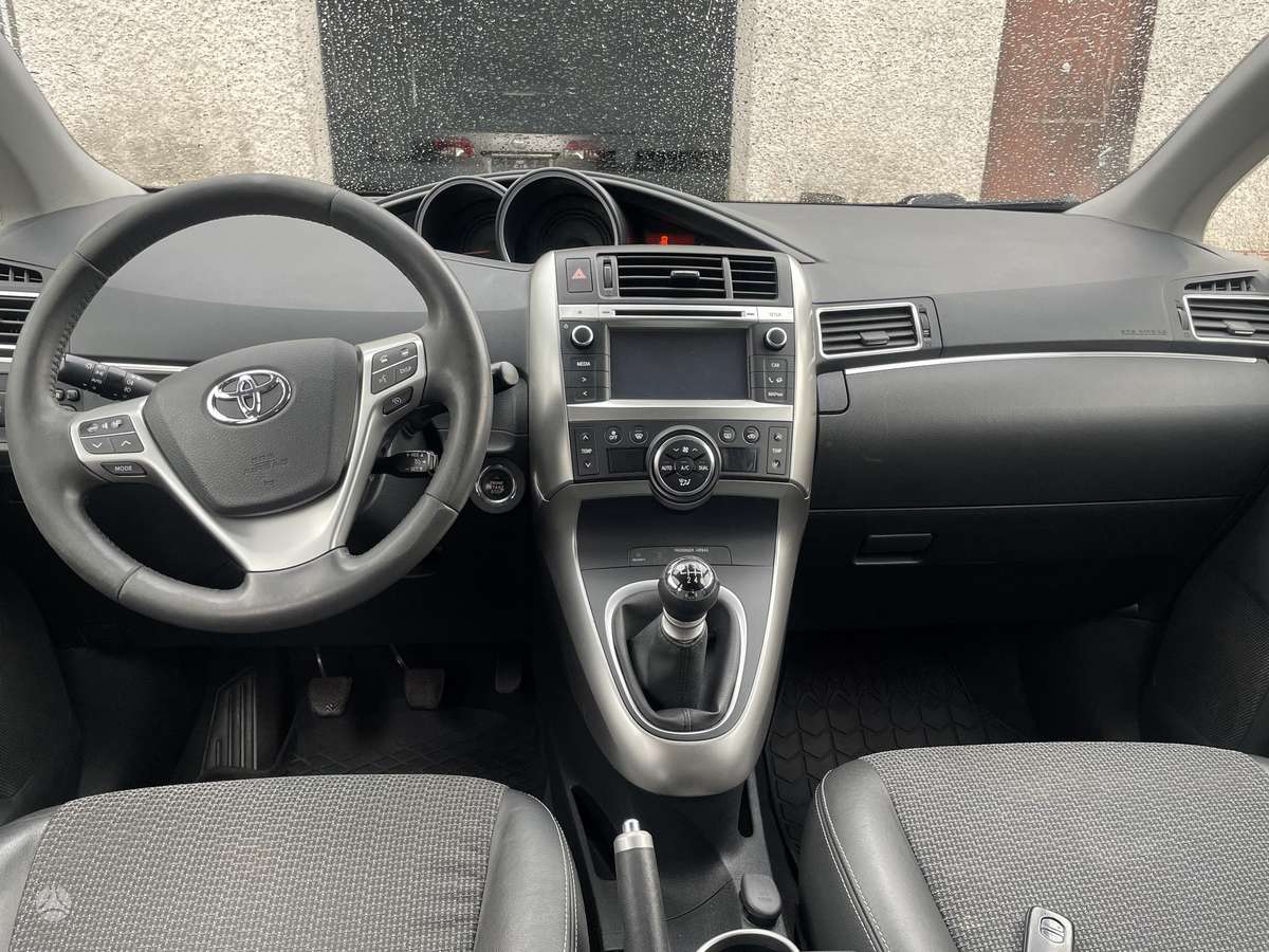 Toyota Verso - 12