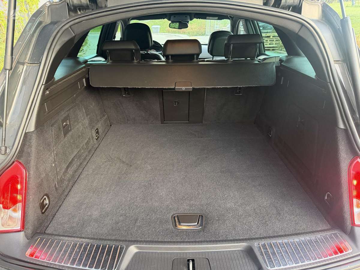 Opel Insignia, 2.0 l., Универсал
