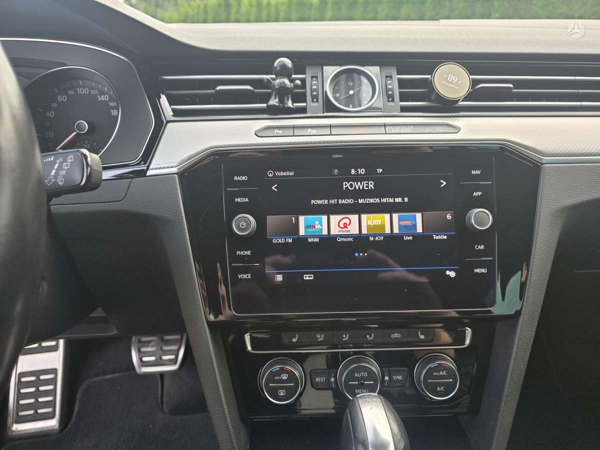 Volkswagen Passat, 2.0 l., Универсал