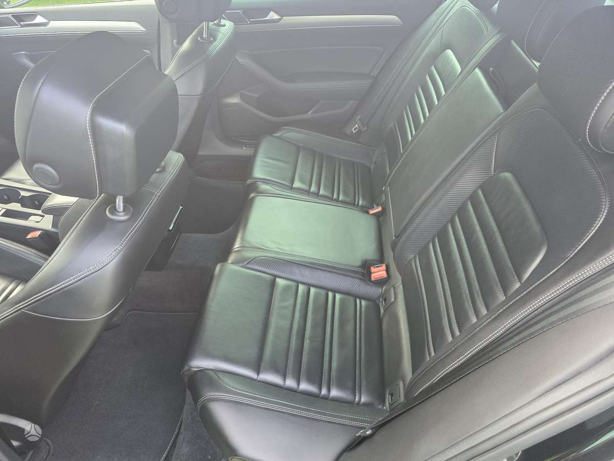 Volkswagen Passat, 2.0 l., Универсал