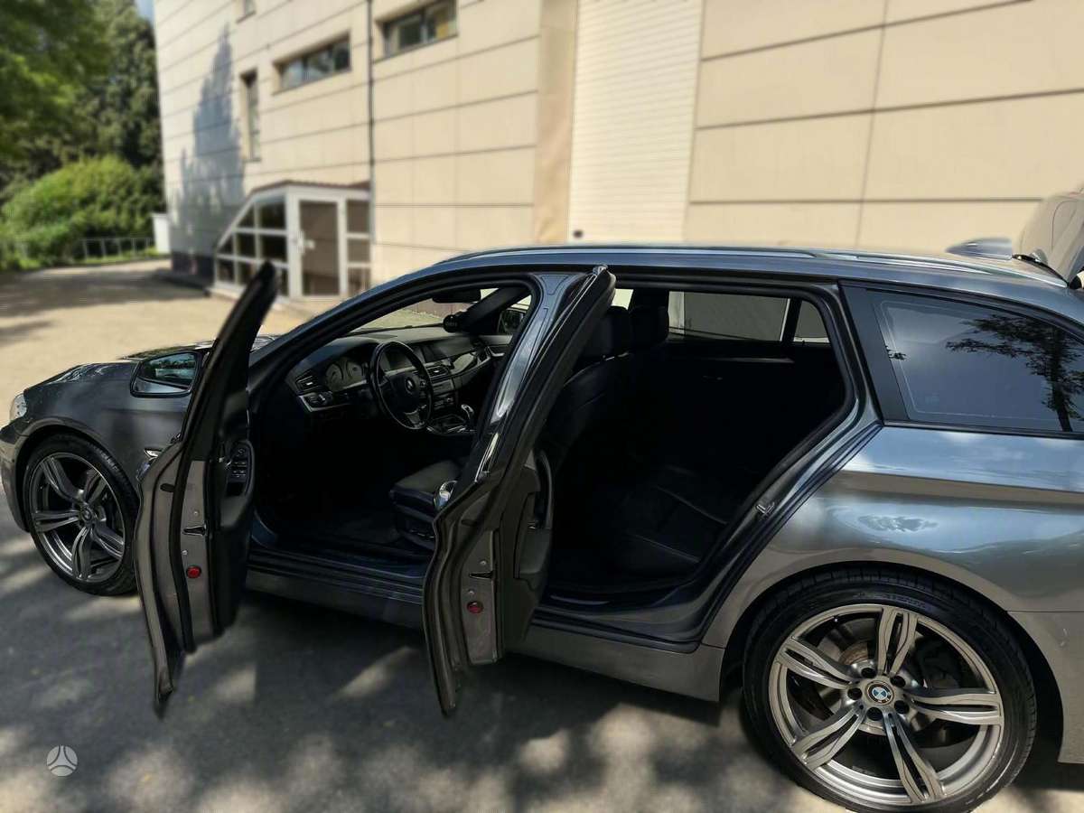 BMW 530, 3.0 l., Универсал