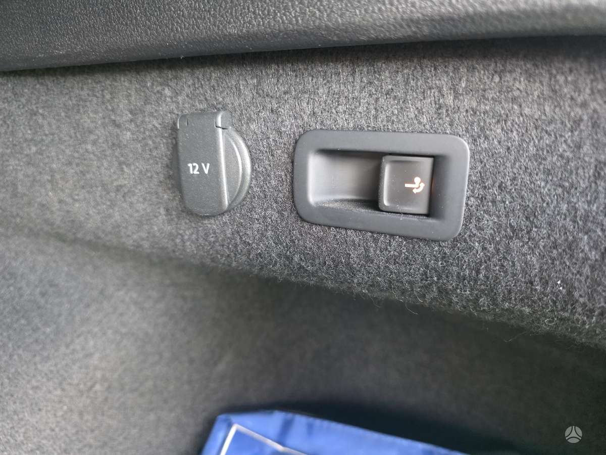 Volkswagen Passat, 2.0 l., Универсал