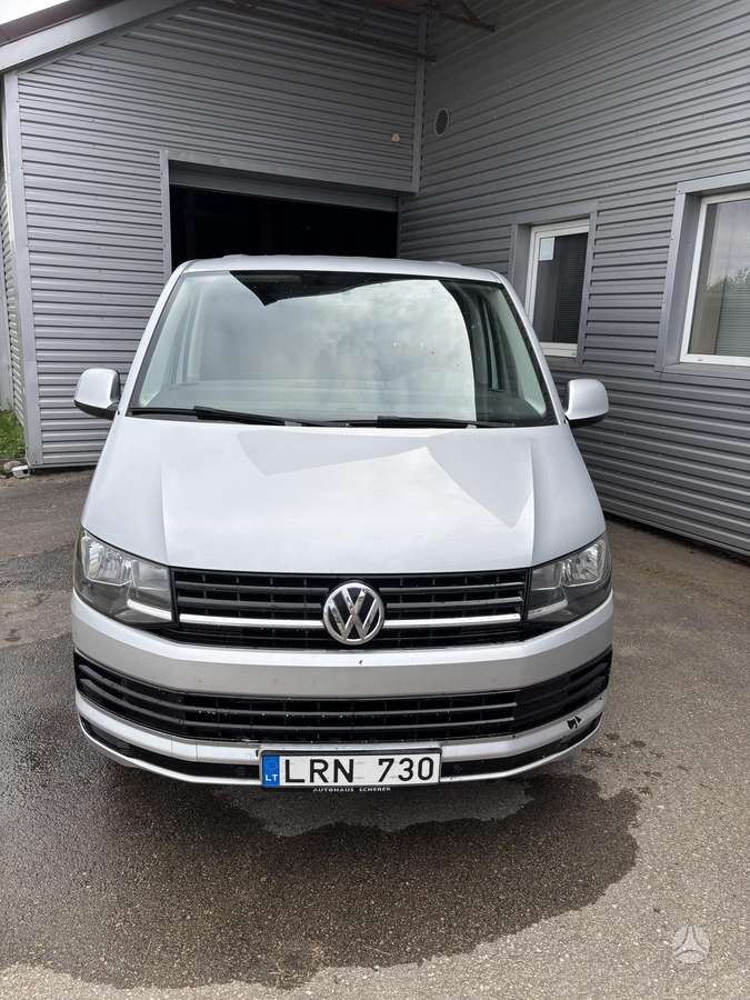 Volkswagen Caravelle - 8