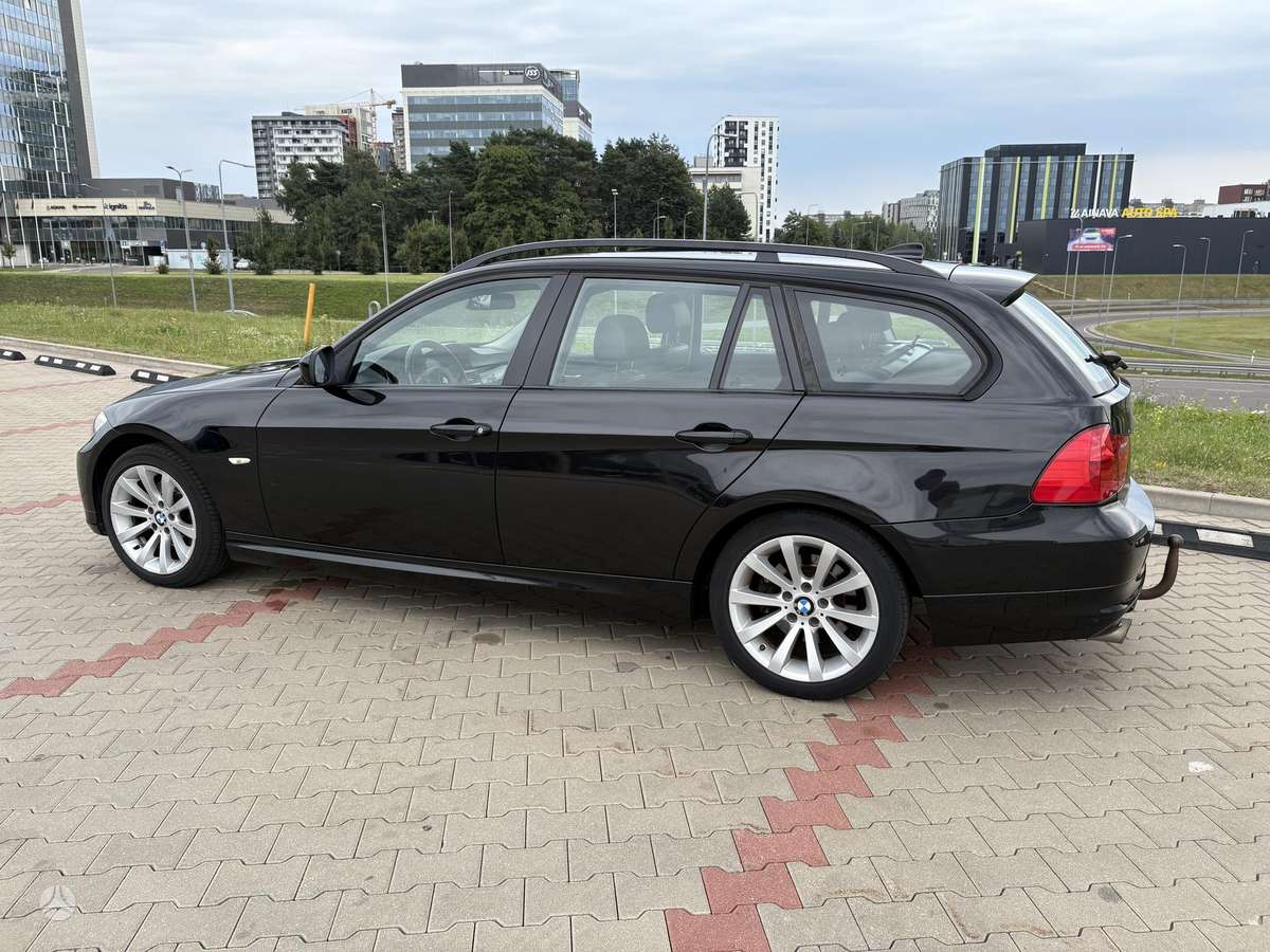BMW 320, wagon