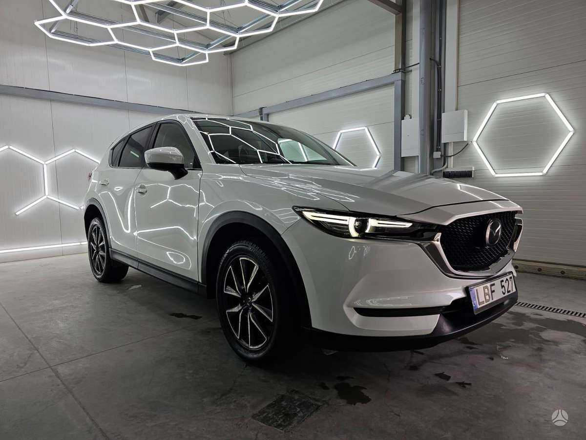 Mazda CX-5, 2.5 l., off-road / crossover