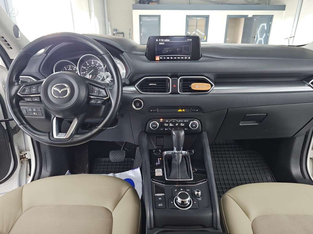 Mazda CX-5, 2.5 l., off-road / crossover