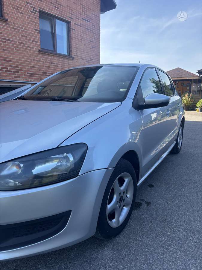 Volkswagen Polo - 5