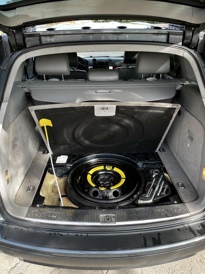 Volkswagen Touareg - 5