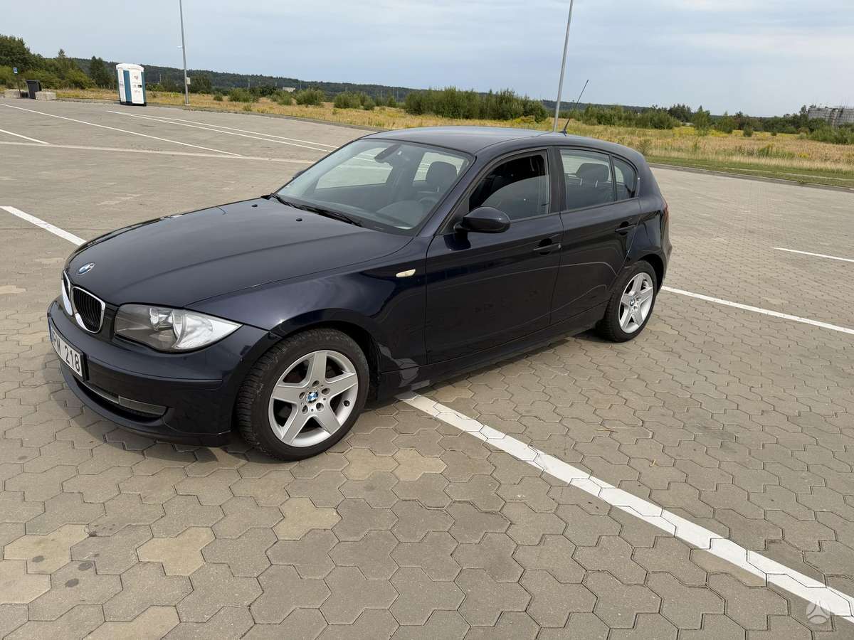 BMW 118, 2.0 l., Хэтчбек