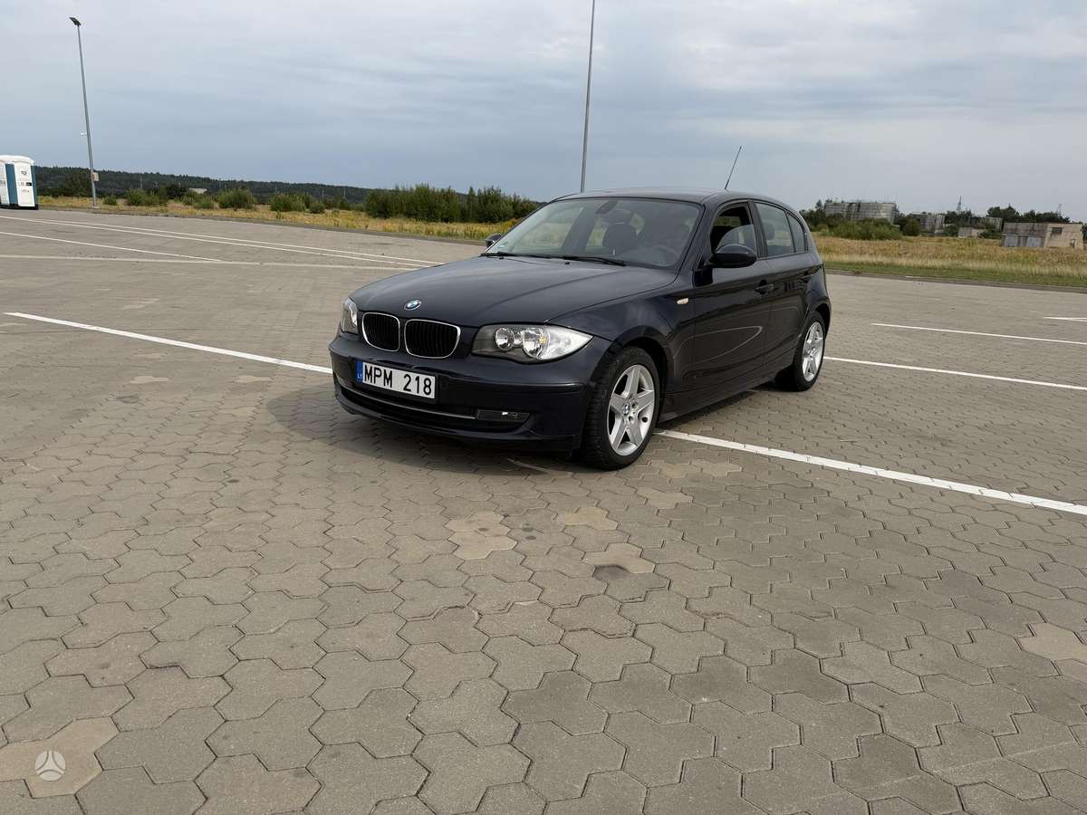 BMW 118, 2.0 l., Хэтчбек