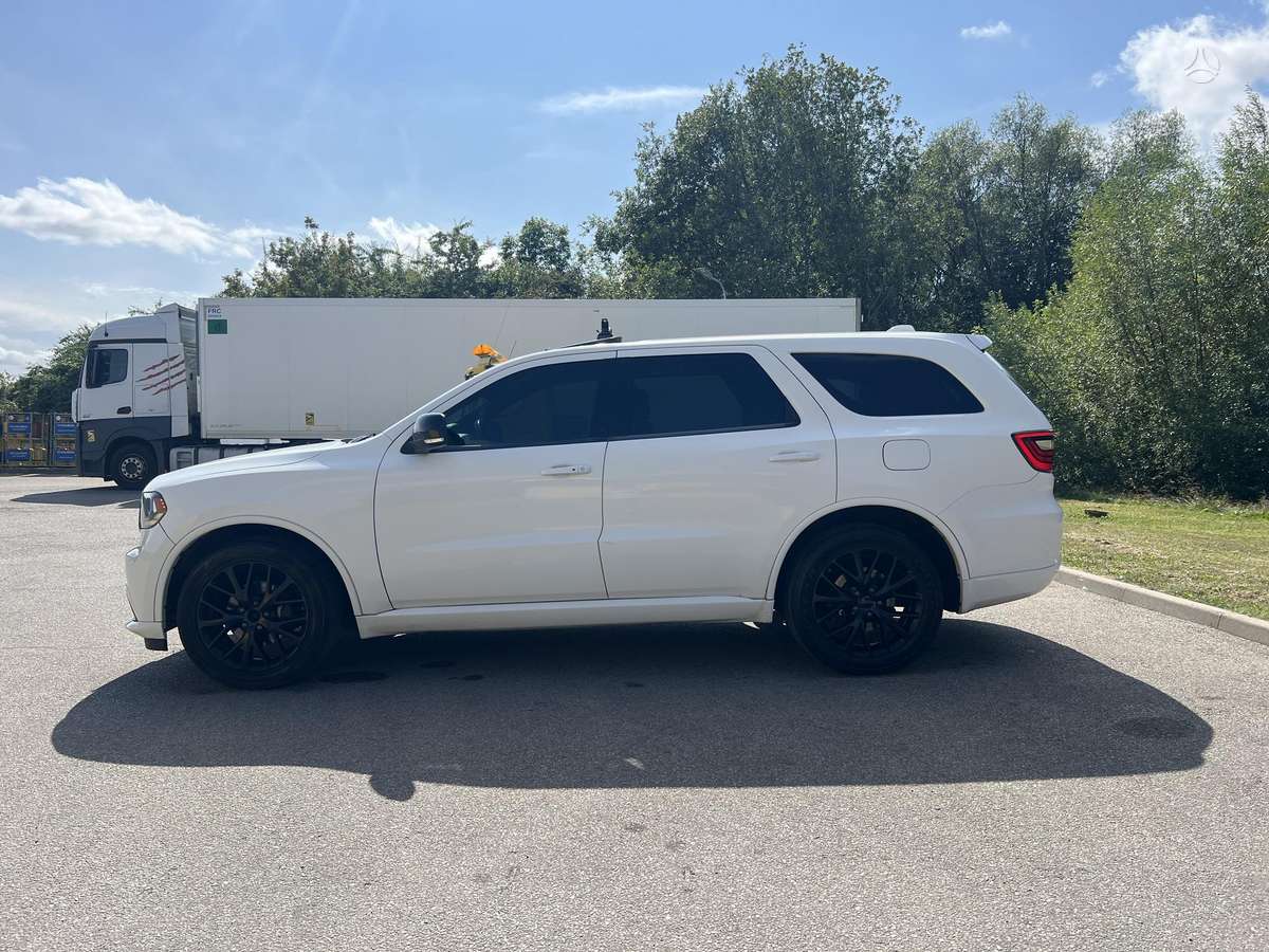 Dodge Durango, 3.6 l., off-road / crossover