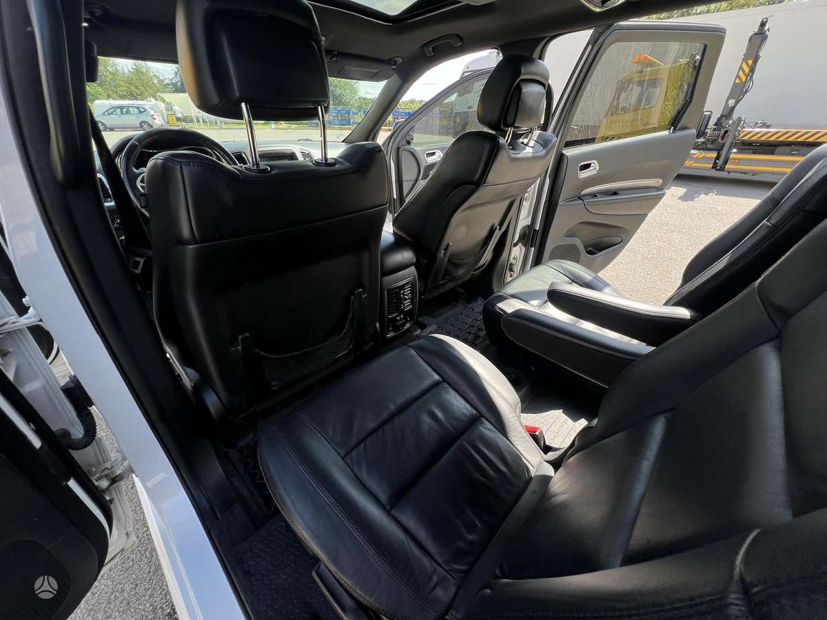 Dodge Durango, 3.6 l., off-road / crossover
