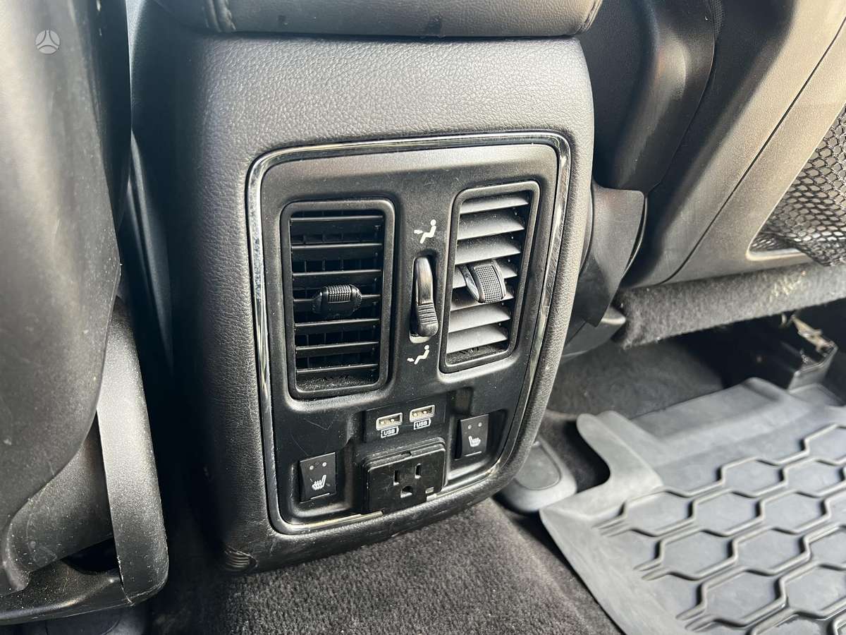 Dodge Durango, 3.6 l., off-road / crossover