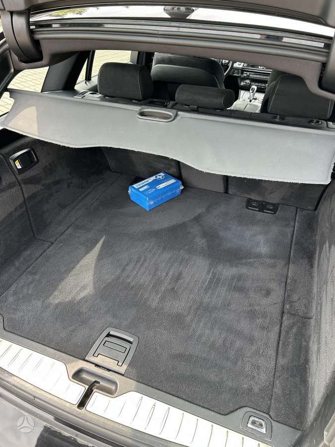 BMW 525, 2.0 l., Универсал