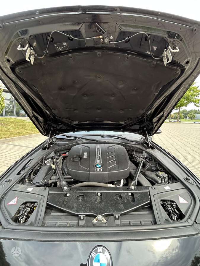 BMW 525, 2.0 l., Универсал