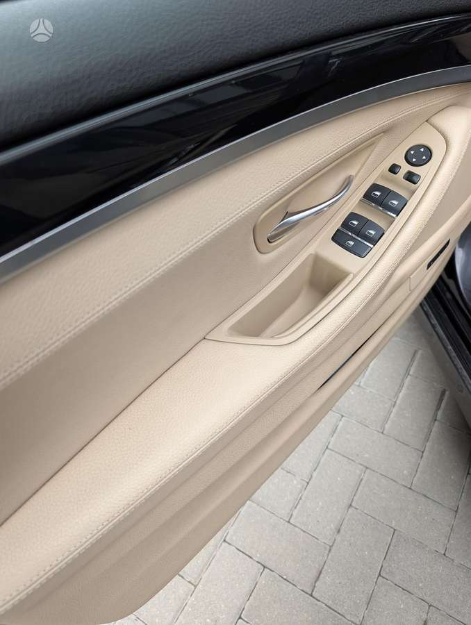 BMW 525, 2.0 l., Универсал