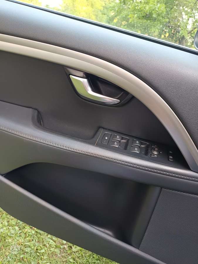 Volvo S80, 2.0 l., Седан
