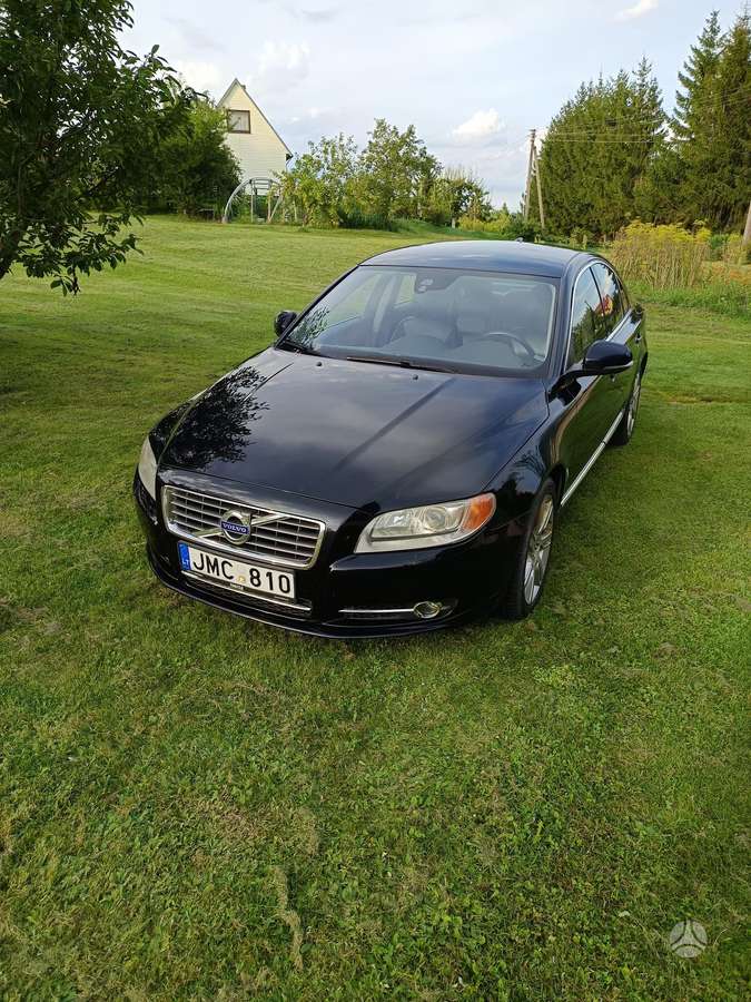 Volvo S80 - 1
