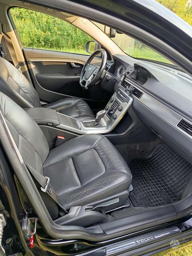 Volvo S80, 2.0 l., Седан