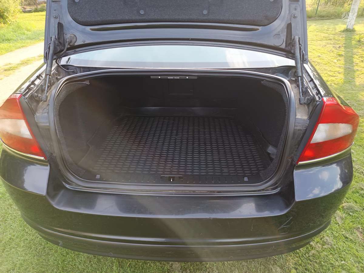 Volvo S80, 2.0 l., Седан