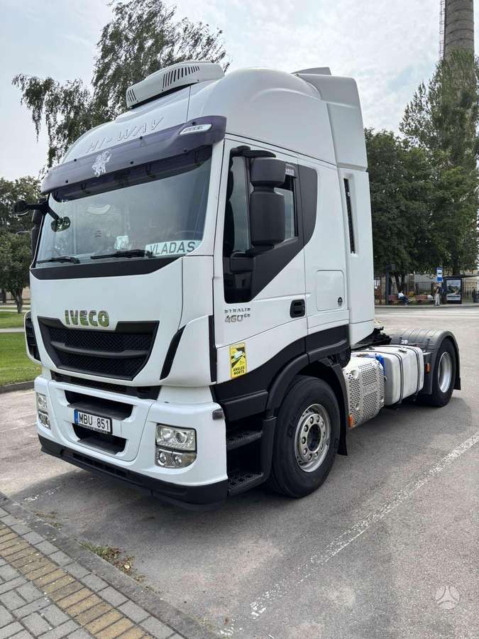 Iveco STRALIS, 2 спальных места