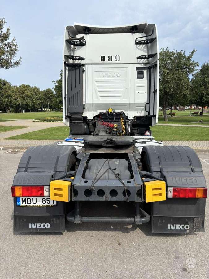 Iveco STRALIS, 2 спальных места