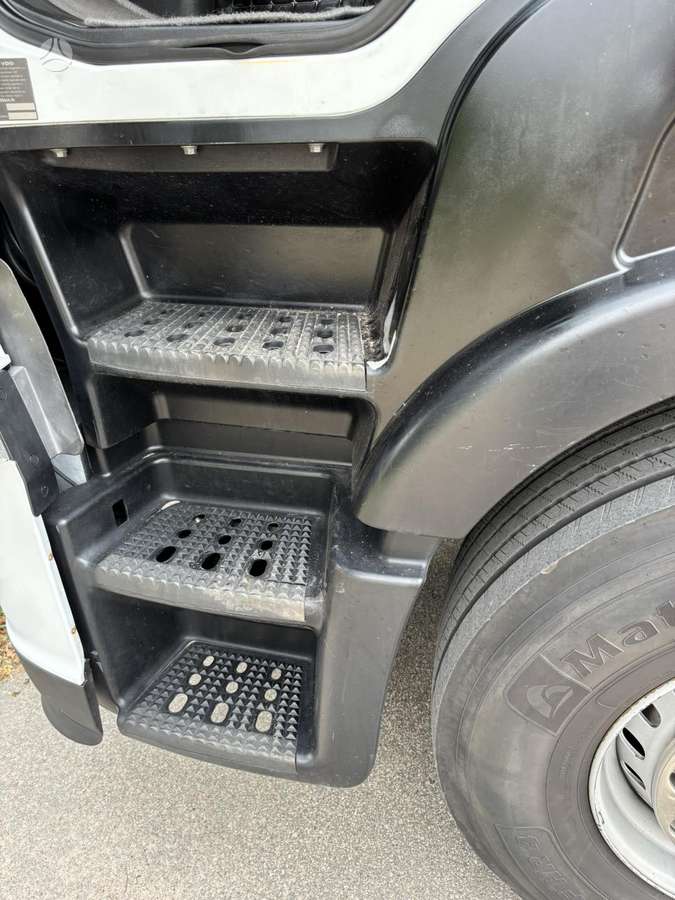 Iveco STRALIS, 2 спальных места