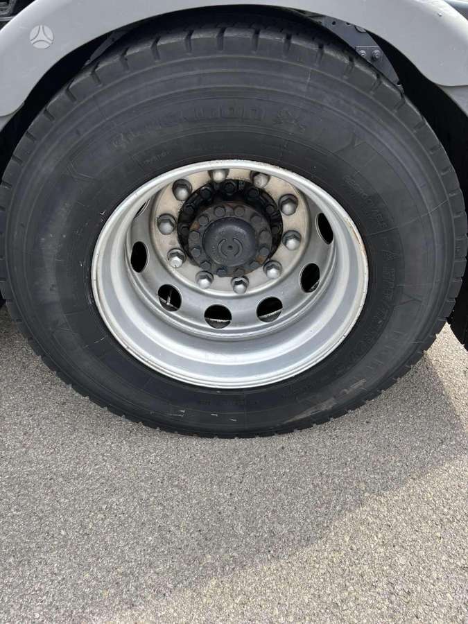 Iveco STRALIS, 2 спальных места