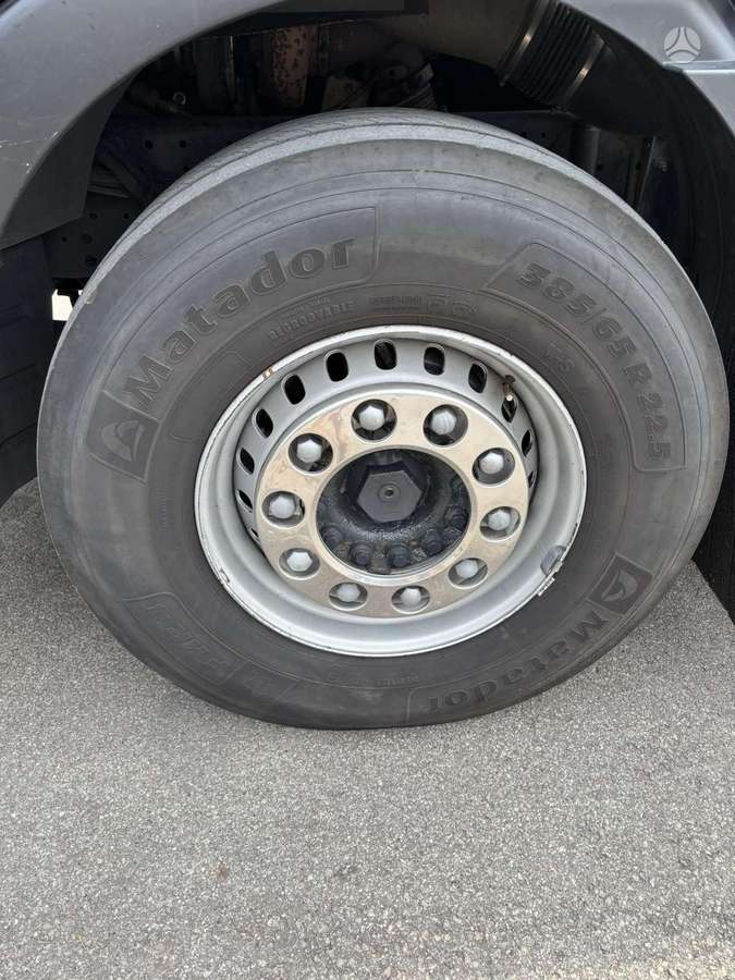 Iveco STRALIS, 2 спальных места