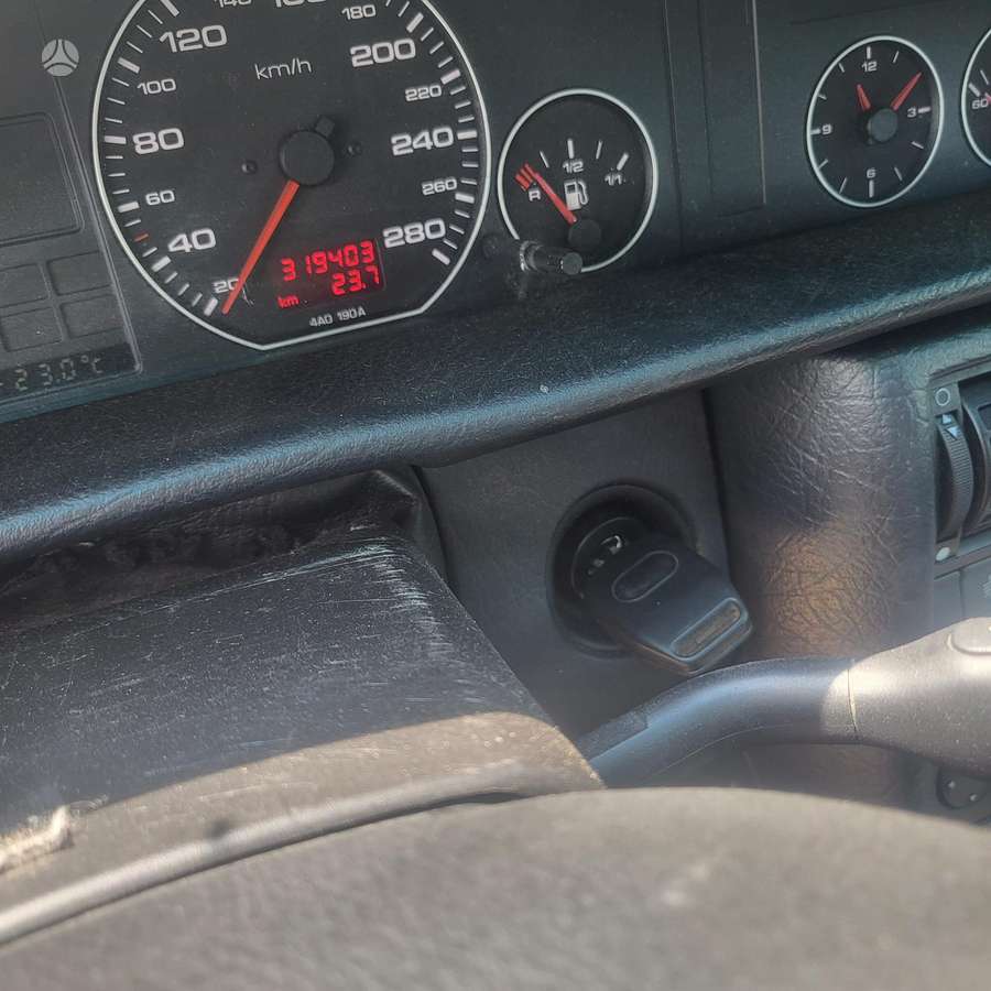 Audi A6, 2.6 l., universalas