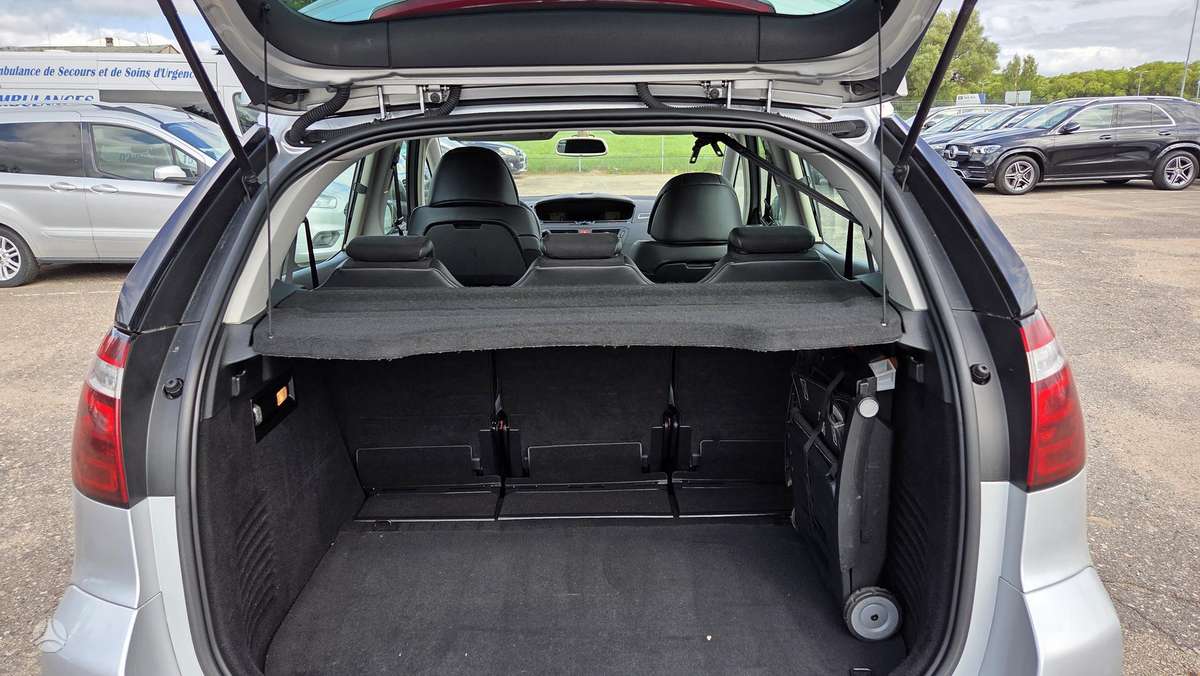 Citroen C4 Picasso, 2.0 l., Минивэн