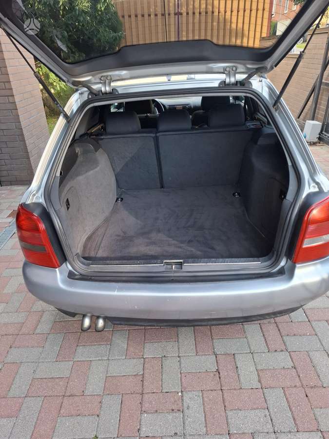 Audi A4, 1.9 l., universalas
